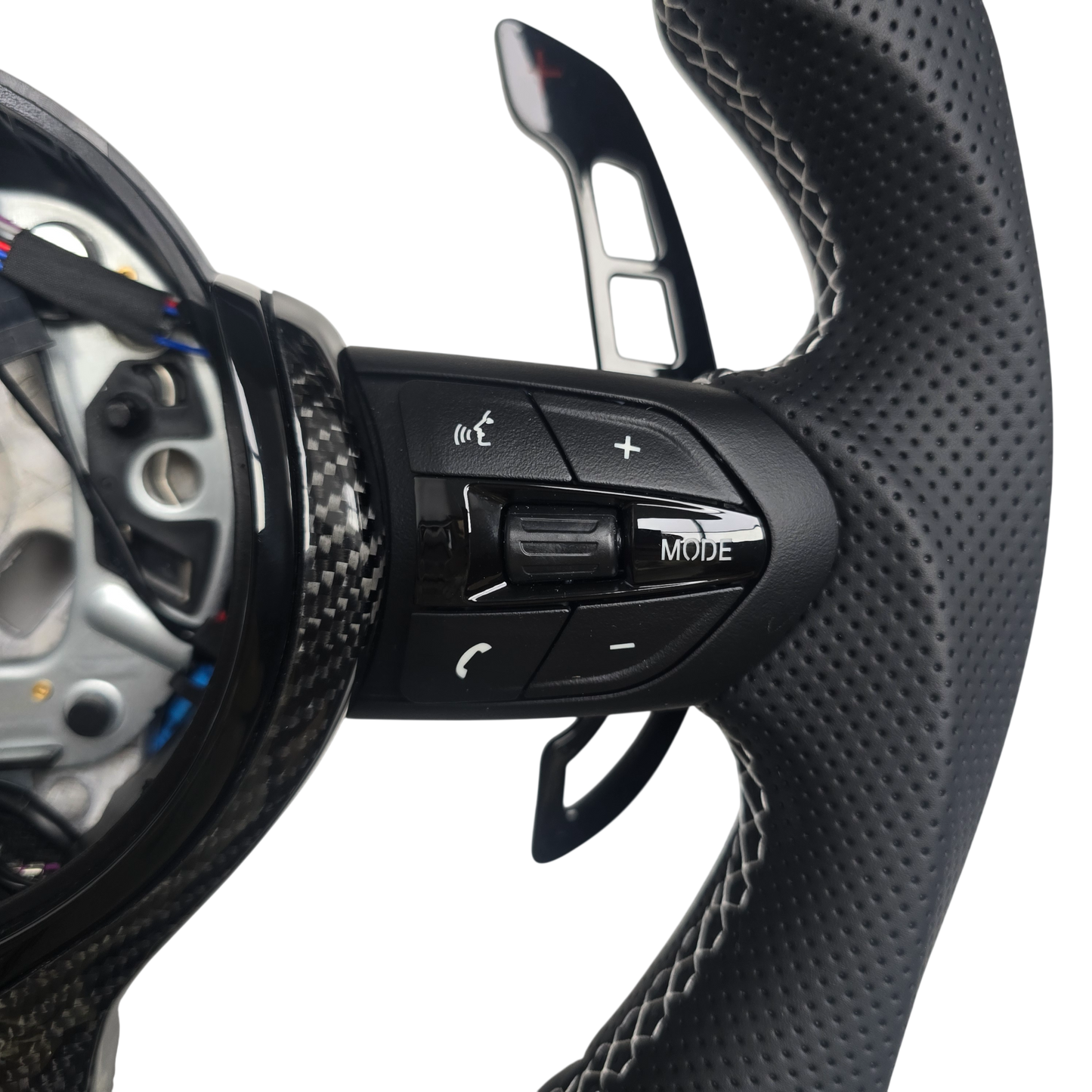 BMW F-Reihe Custom Lenkrad – Full Leder, Carbon Spange